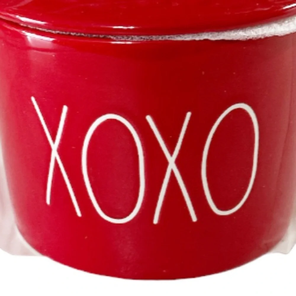NEW Rae Dunn Red XOXO Covered Casserole Dish ♥️♥️♥️